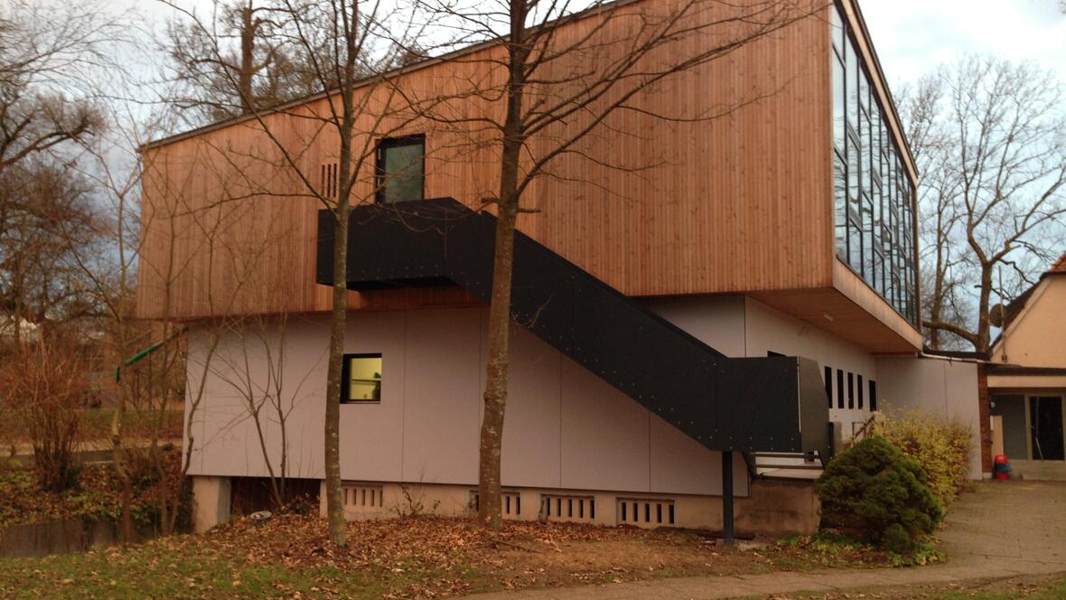 drcn-eingangstreppe-006